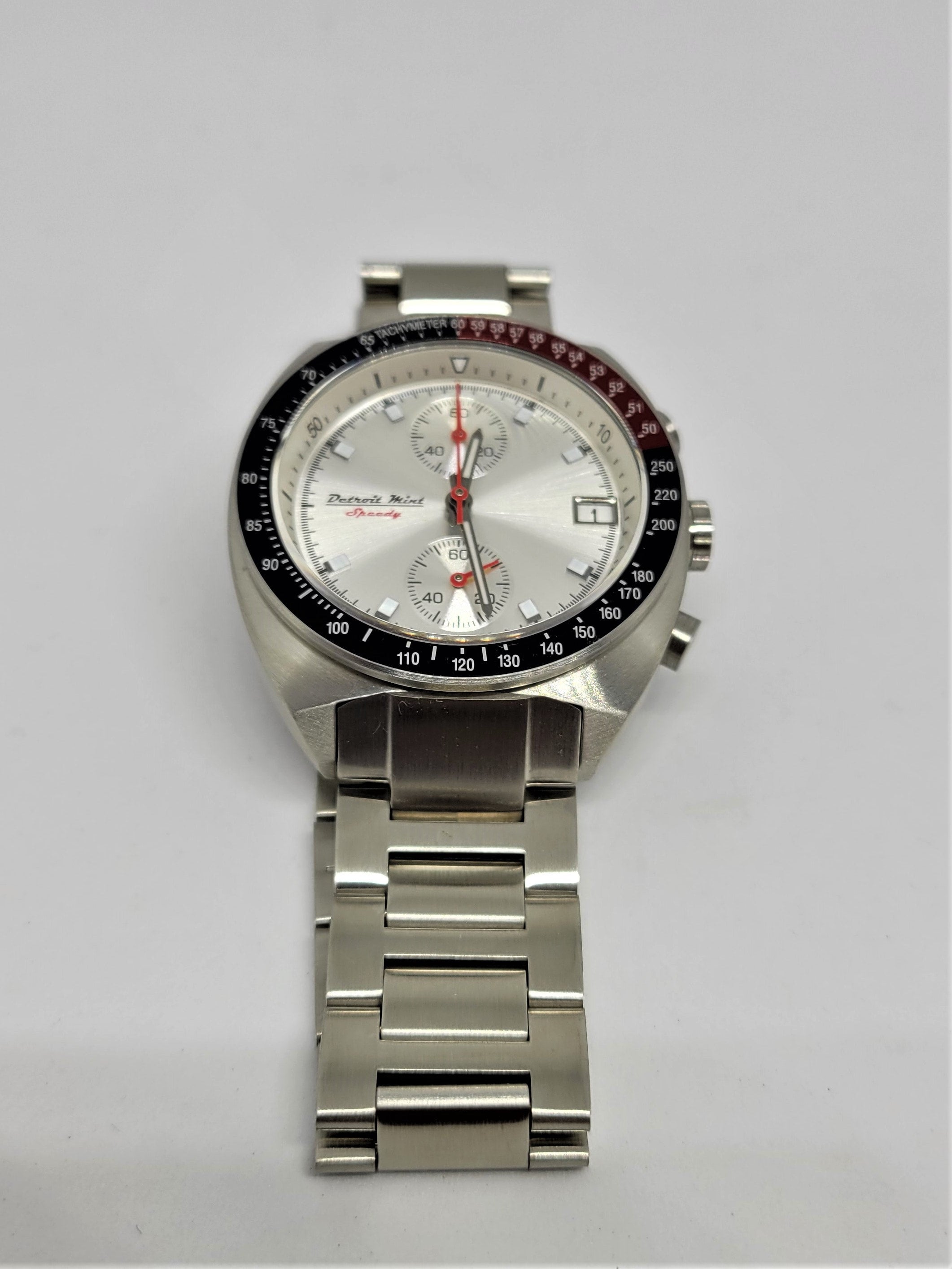 メタヴィティ Detroit Mint Speedy Chronograph VK61 Mecha Quartz with Brushed